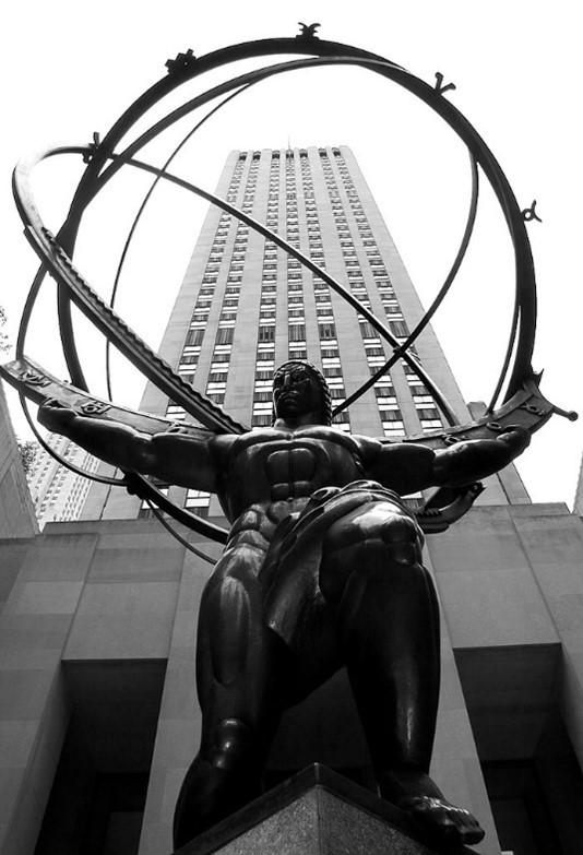 Atlas. (1925) Lee Lawrie. Rockefeller Center, New York City
