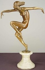 Bronze nude of a dancer on an onyx plinth by Lorenzl (1925)