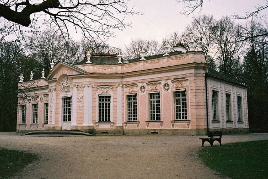 Amalienburg (1734- 1739) del arquitecto François Cuvilliés, construido en estilo rococó.