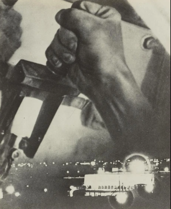 El Lissitzky, Le courant est allumé, 1932, photomontage, 15 x 12 cm