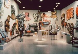 Claes Oldenburg objelerine The Store'dan ulaşabilirsiniz.