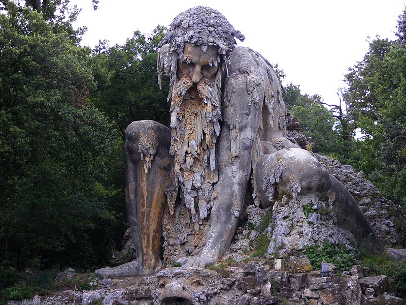 Colosso dell Appennino in Florence, Italy
