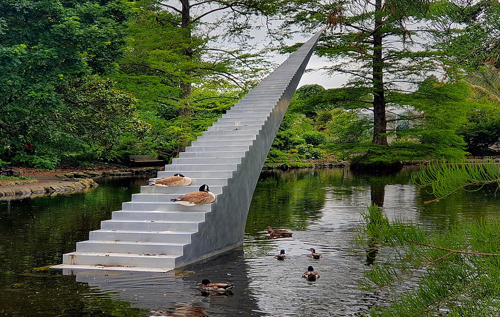 Diminish and Ascend Sculpture